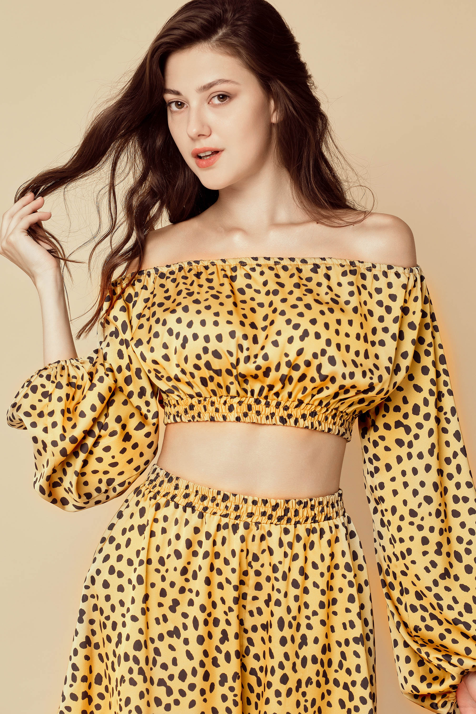 403-730 комплект жіночий (блуза-топ и шорти) Obrana